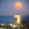 Sturgeon Supe rmoon Dunmore Lighthouse